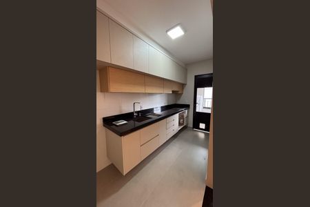 Apartamento para alugar com 59m², 2 quartos e 1 vagaCozinha e Área de Serviço