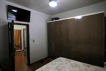 Casa para alugar com 180m², 2 quartos e 2 vagasQuarto