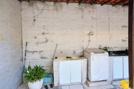 Casa para alugar com 180m², 2 quartos e 2 vagasÁrea de Serviço