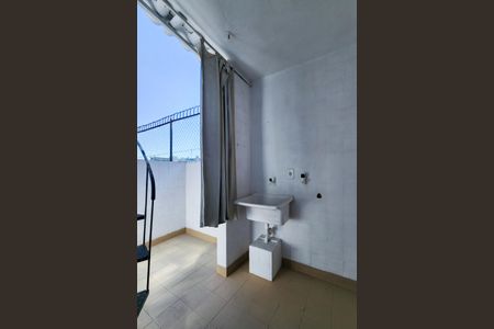 Casa de condomínio para alugar com 60m², 2 quartos e 1 vagaÁrea de Serviço 
