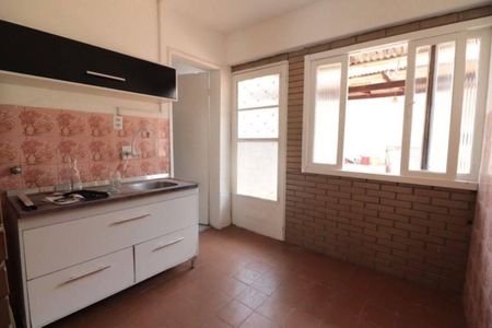 Casa para alugar com 110m², 1 quarto e 1 vaga