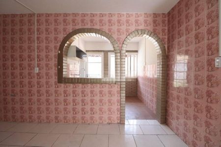 Casa para alugar com 110m², 1 quarto e 1 vaga