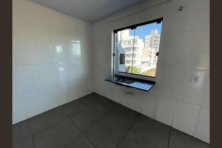 Cozinha de apartamento para alugar com 2 quartos, 90m² em Vale do Sol, Cachoeirinha