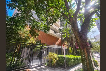 Apartamento à venda com 51m², 1 quarto e 1 vaga Apartamento à venda com 51m², 1 quarto e 1 vagaFachada