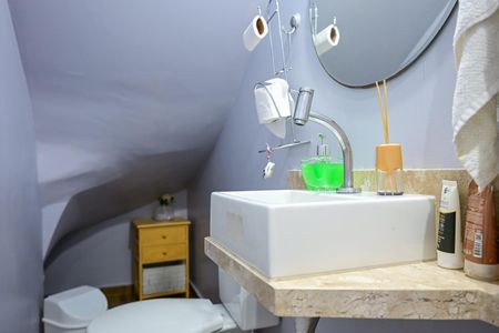 Casa de condomínio para alugar com 123m², 2 quartos e 2 vagasLavabo