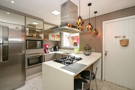 Casa de condomínio para alugar com 123m², 2 quartos e 2 vagasCozinha