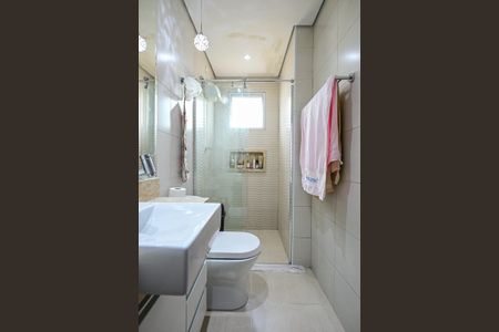 Casa de condomínio para alugar com 123m², 2 quartos e 2 vagasBanheiro