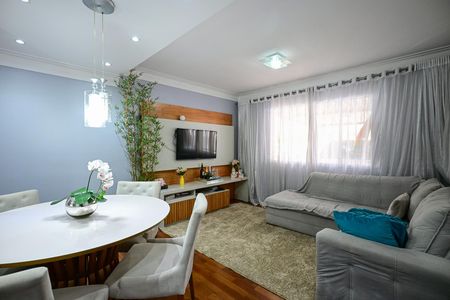 Sala de casa de condomínio para alugar com 2 quartos, 123m² em Parque das Cigarreiras, Taboão da Serra