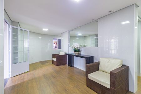 Apartamento para alugar com 44m², 1 quarto e 1 vagaHall social