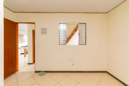 Casa para alugar com 82m², 2 quartos e 1 vagaQuarto