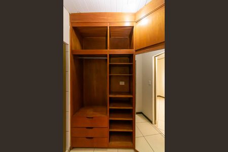 Casa para alugar com 82m², 2 quartos e 1 vagaSuíte - Closet