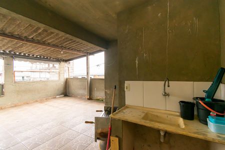 Casa para alugar com 82m², 2 quartos e 1 vagaÁrea de Serviço