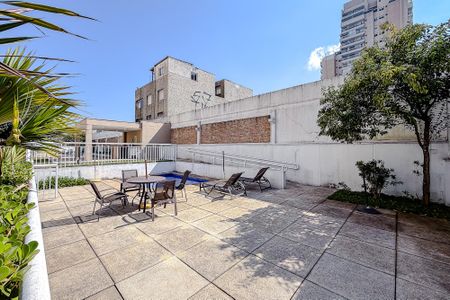 Apartamento para alugar com 64m², 2 quartos e 1 vagaÁrea comum - Piscina