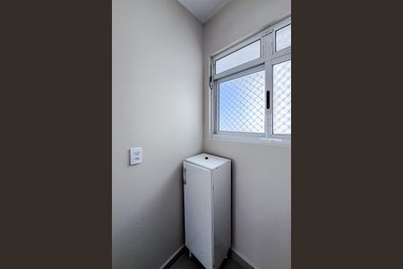Apartamento para alugar com 64m², 2 quartos e 1 vagaÁrea de Serviço