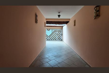 Casa para alugar com 250m², 3 quartos e 3 vagas