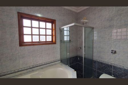 Casa para alugar com 250m², 3 quartos e 3 vagas