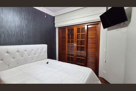 Casa para alugar com 250m², 3 quartos e 3 vagas