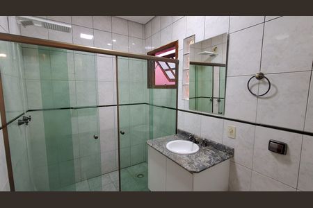 Casa para alugar com 250m², 3 quartos e 3 vagas