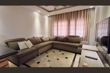Casa para alugar com 3 quartos, 250m² em Oswaldo Cruz, São Caetano do Sul