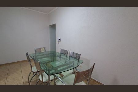 Casa para alugar com 250m², 3 quartos e 3 vagas