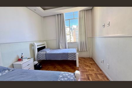 Apartamento à venda com 94m², 3 quartos e sem vaga
