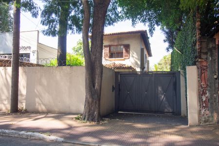 Casa à venda com 427m², 3 quartos e 4 vagasFachada