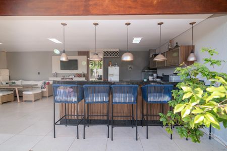 Casa de condomínio para alugar com 560m², 4 quartos e 5 vagas Casa de condomínio para alugar com 560m², 4 quartos e 5 vagasÁrea Gourmet
