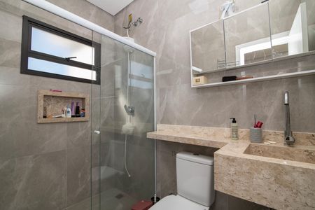 Casa de condomínio para alugar com 560m², 4 quartos e 5 vagas Casa de condomínio para alugar com 560m², 4 quartos e 5 vagasQuarto 2 Banheiro