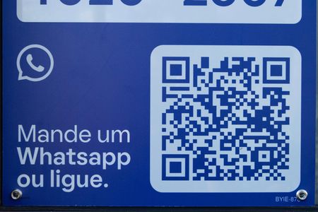 Casa de condomínio para alugar com 560m², 4 quartos e 5 vagas Casa de condomínio para alugar com 560m², 4 quartos e 5 vagasPlaca (BYIE-878)