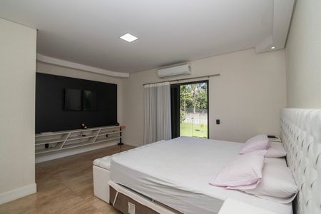 Casa de condomínio para alugar com 560m², 4 quartos e 5 vagas Casa de condomínio para alugar com 560m², 4 quartos e 5 vagasQuarto 4