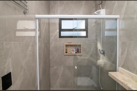 Casa de condomínio para alugar com 560m², 4 quartos e 5 vagas Casa de condomínio para alugar com 560m², 4 quartos e 5 vagasQuarto 2 Banheiro