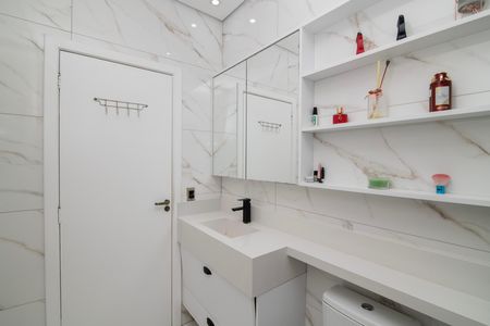 Casa de condomínio para alugar com 560m², 4 quartos e 5 vagas Casa de condomínio para alugar com 560m², 4 quartos e 5 vagasQuarto 4 Banheiro Suíte