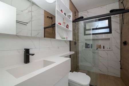 Casa de condomínio para alugar com 560m², 4 quartos e 5 vagas Casa de condomínio para alugar com 560m², 4 quartos e 5 vagasQuarto 4 Banheiro Suíte
