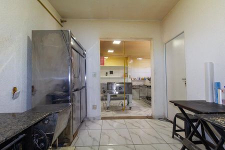 Casa para alugar com 350m², 5 quartos e 2 vagas