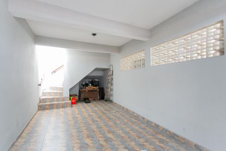 Casa à venda com 200m², 2 quartos e 1 vagaGaragem 