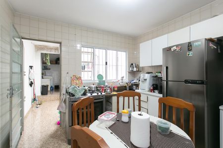 Casa à venda com 200m², 2 quartos e 1 vagaCozinha 