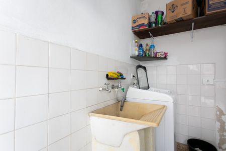 Casa à venda com 200m², 2 quartos e 1 vagaÁrea de Serviço 