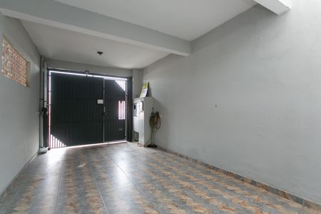 Casa à venda com 200m², 2 quartos e 1 vagaGaragem 