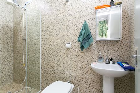 Casa à venda com 200m², 2 quartos e 1 vagaBanheiro 2 