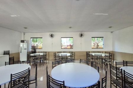 Apartamento para alugar com 50m², 2 quartos e 1 vagaÁrea comum - Salão de festas