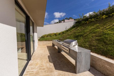 Casa de condomínio à venda com 650m², 4 quartos e 4 vagas Casa de condomínio à venda com 650m², 4 quartos e 4 vagasChurrasqueira