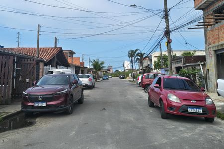 Casa para alugar com 100m², 2 quartos e 2 vagasVista da Rua