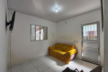 Sala de casa para alugar com 2 quartos, 100m² em Princesa, Praia Grande