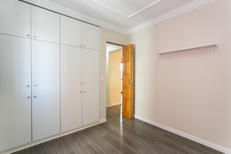 Apartamento à venda com 70m², 2 quartos e 1 vaga Apartamento à venda com 70m², 2 quartos e 1 vagaQuarto
