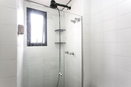 Apartamento à venda com 70m², 2 quartos e 1 vaga Apartamento à venda com 70m², 2 quartos e 1 vagaBanheiro da Suíte