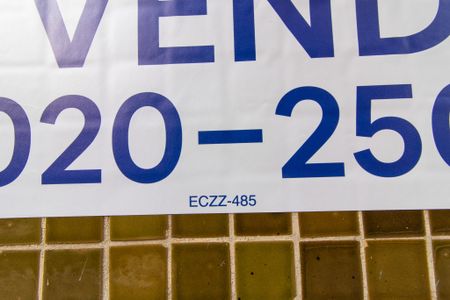 Apartamento à venda com 50m², 1 quarto e sem vaga Apartamento à venda com 50m², 1 quarto e sem vagaPlaca