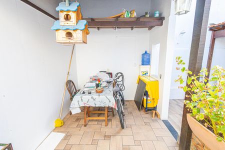 Casa para alugar com 86m², 2 quartos e 1 vagaArea externa