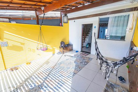 Casa para alugar com 86m², 2 quartos e 1 vagaVaranda / vaga de garagem
