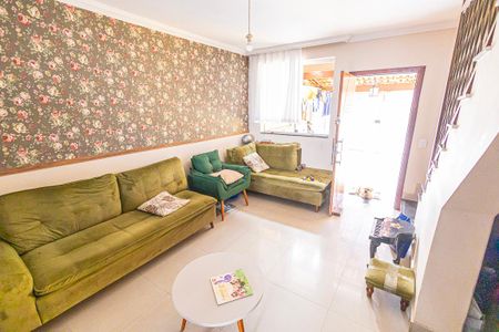 Casa para alugar com 86m², 2 quartos e 1 vagaSala