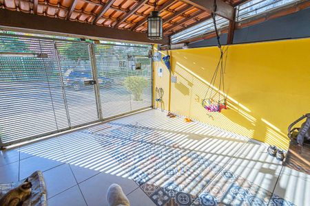 Casa para alugar com 86m², 2 quartos e 1 vagaVaranda / vaga de garagem